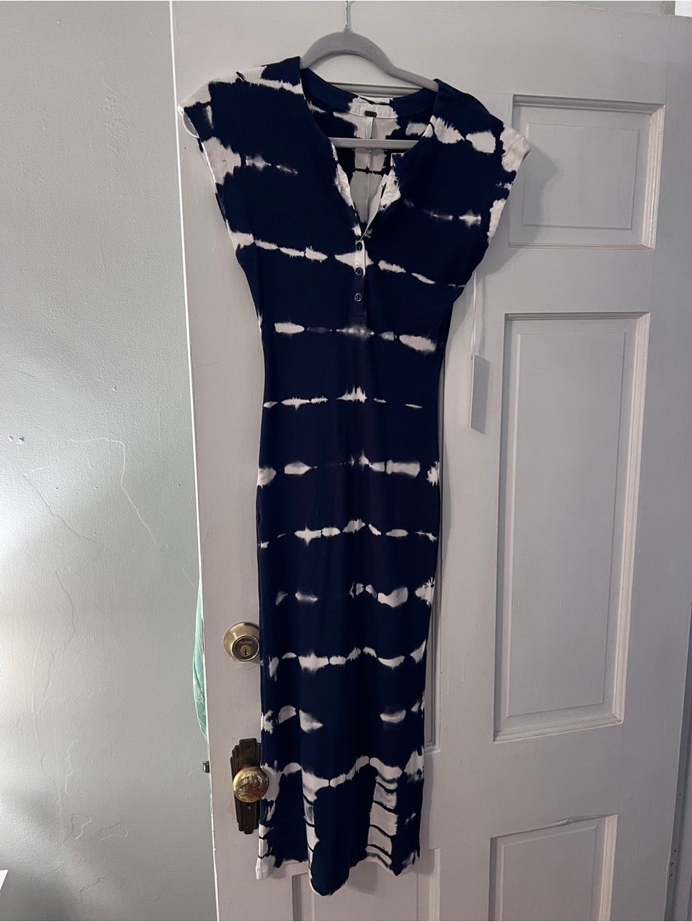 Women’s Navy and White Tie-Dye Maxi Dress
